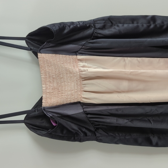 Smart set semi-formal dress medium - Picture 3 of 5